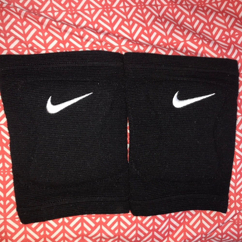 Nike Volleyball Knee Pads